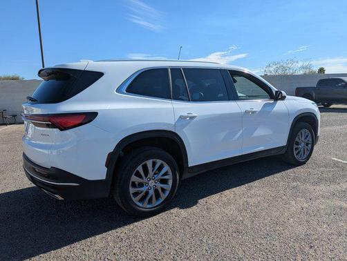 2025 Buick Enclave Preferred FWD