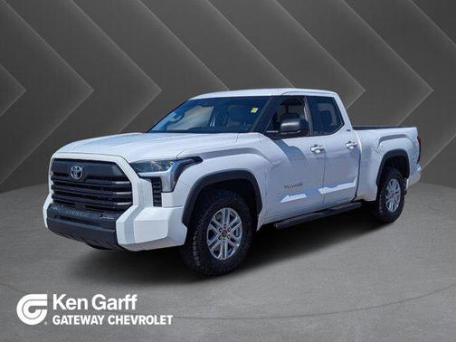 2022 Toyota Tundra SR5