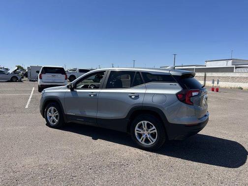 Sterling Metallic 2024 GMC Terrain SLE