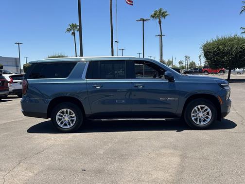 Lakeshore Blue Metallic 2025 Chevrolet Suburban LS