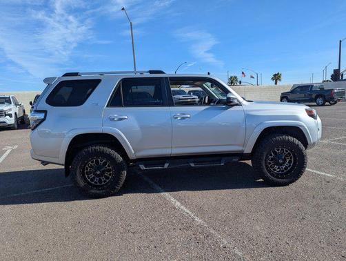 2021 Toyota 4Runner SR5