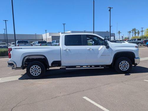 Summit White 2025 Chevrolet Silverado 2500 LT