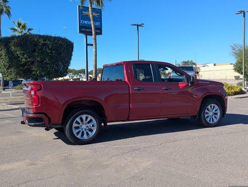 2022 Chevrolet Silverado 1500 Custom