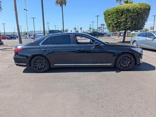 2018 Genesis G90 Premium