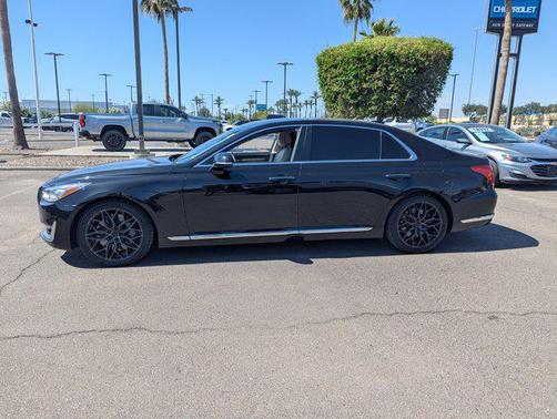 2018 Genesis G90 Premium