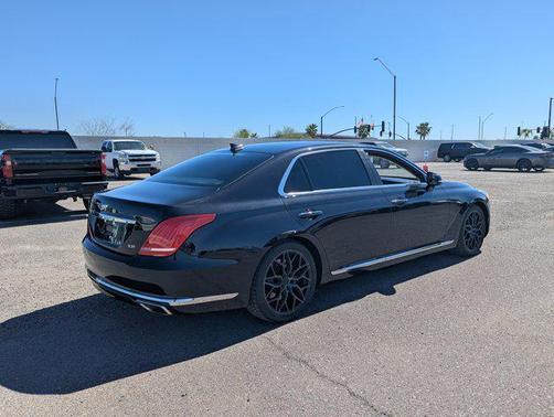 2018 Genesis G90 Premium