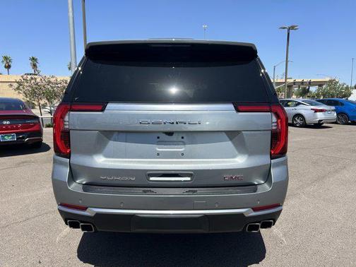 Sterling Metallic 2025 GMC Yukon XL Denali