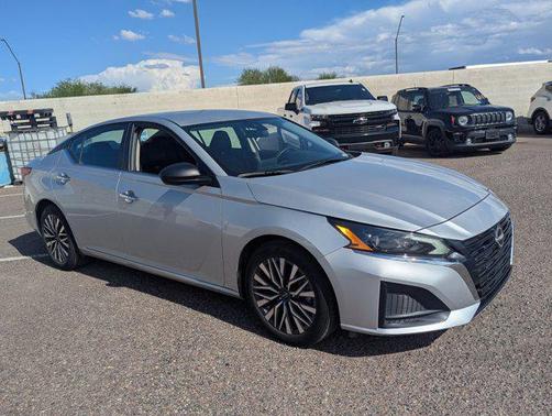 2024 Nissan Altima 2.5 SV