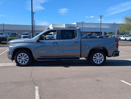 2022 Chevrolet Silverado 1500 Custom