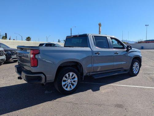 2022 Chevrolet Silverado 1500 Custom