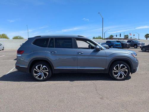 2022 Volkswagen Atlas 3.6L SEL