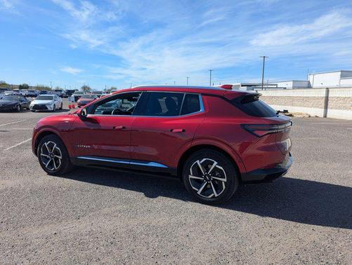 2025 Chevrolet Equinox EV LT