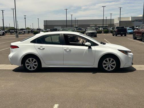Ice Cap 2023 Toyota Corolla LE
