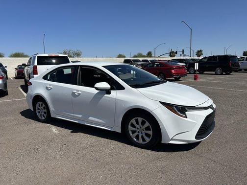 Ice Cap 2023 Toyota Corolla LE