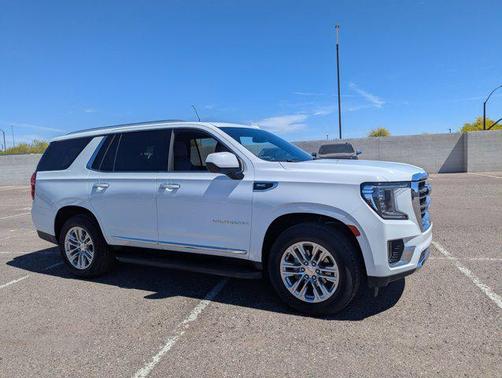 2024 GMC Yukon SLT