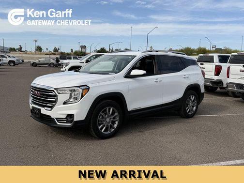 Summit White 2024 GMC Terrain SLT
