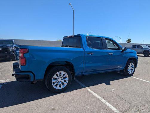 2022 Chevrolet Silverado 1500 Custom