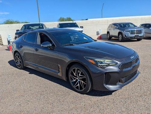 2022 Kia Stinger GT-Line