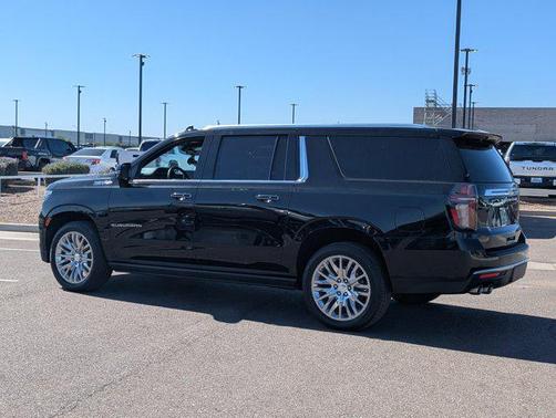 2024 Chevrolet Suburban 2WD High Country