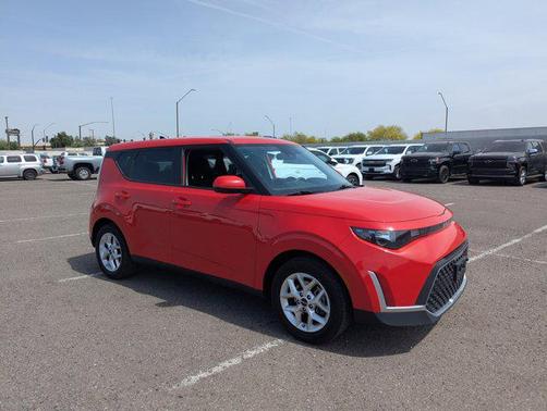 2024 Kia Soul LX