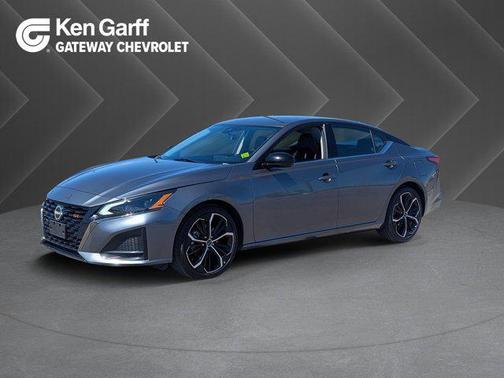 2023 Nissan Altima SR FWD