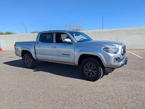2022 Toyota Tacoma SR5