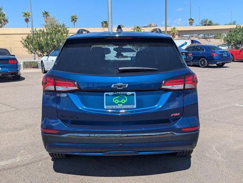 2022 Chevrolet Equinox FWD RS