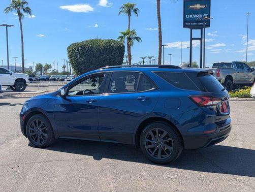 2022 Chevrolet Equinox FWD RS