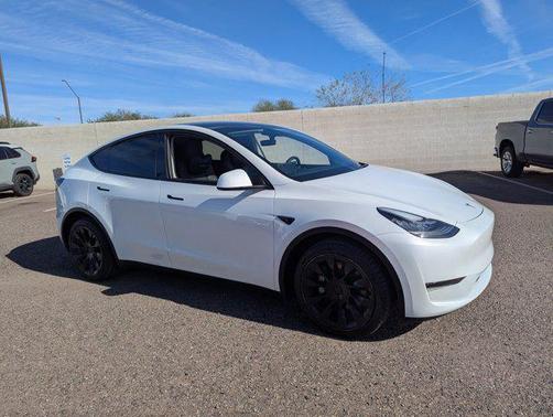 2023 Tesla Model Y Long Range Dual Motor All-Wheel Drive