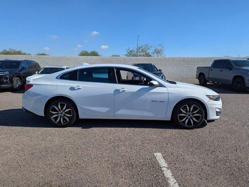 2020 Chevrolet Malibu FWD RS