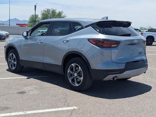 Sterling Gray Metallic 2025 Chevrolet Blazer 2LT