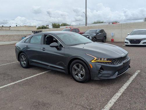 2022 Kia K5 LXS