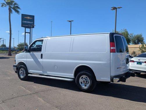 2024 GMC Savana 2500 Work Van