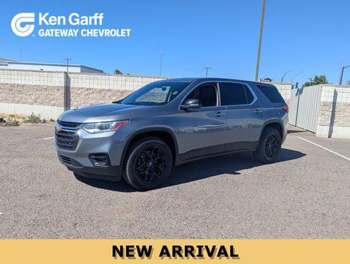 Satin Steel Metallic 2021 Chevrolet Traverse LS