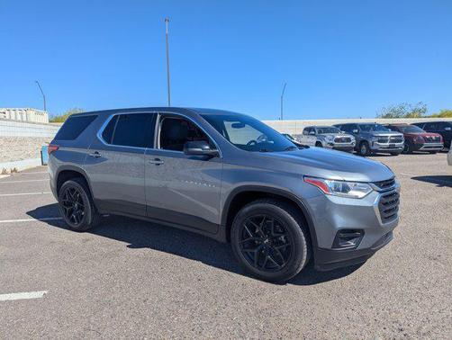 Satin Steel Metallic 2021 Chevrolet Traverse LS