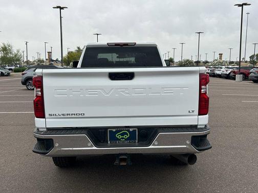 Summit White 2025 Chevrolet Silverado 2500 LT