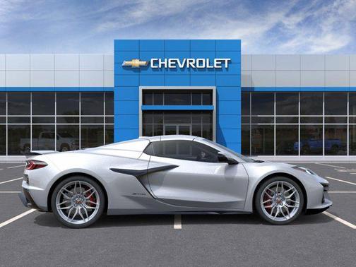 Blade Silver Metallic 2026 Chevrolet Corvette Z06