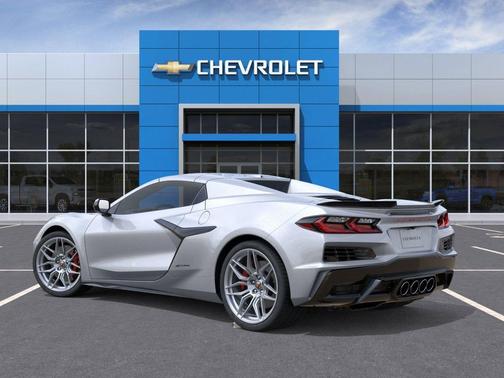 Blade Silver Metallic 2026 Chevrolet Corvette Z06