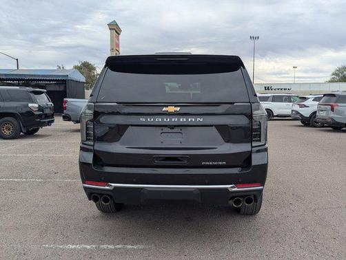 2025 Chevrolet Suburban Premier