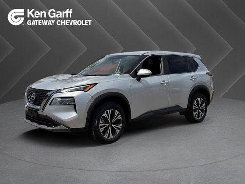 Brilliant Silver Metallic 2023 Nissan Rogue SV SUV