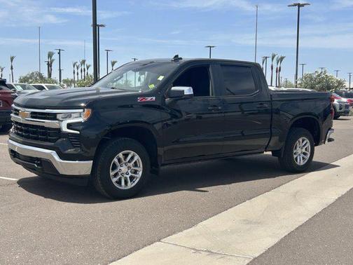 Black 2024 Chevrolet Silverado 1500 LT