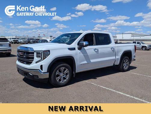 2025 GMC Sierra 1500 SLT