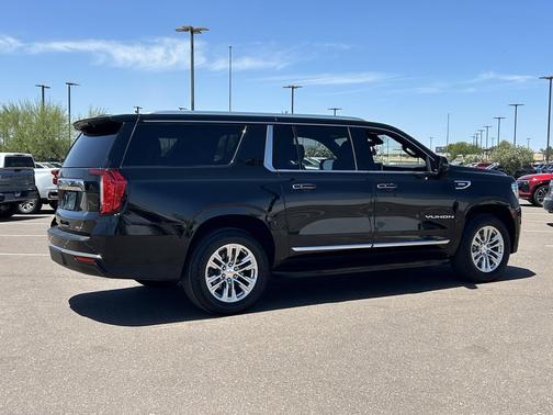 Onyx Black 2021 GMC Yukon XL SLT