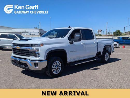 Summit White 2025 Chevrolet Silverado 2500 LT