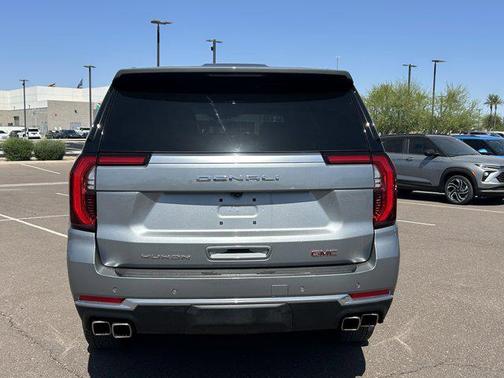 Sterling Metallic 2025 GMC Yukon Denali