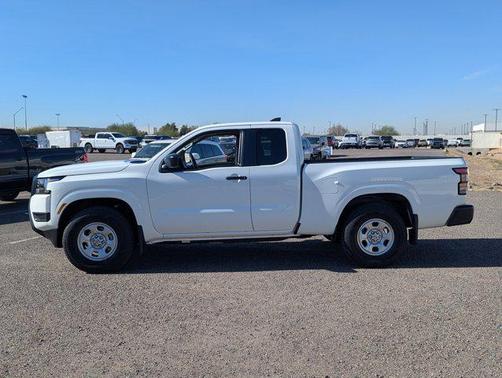 2025 Nissan Frontier S