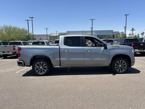 Sterling Gray Metallic 2024 Chevrolet Silverado 1500 RST