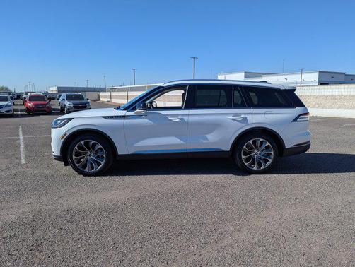 2025 Lincoln Aviator Reserve