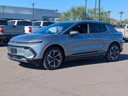 2025 Chevrolet Equinox EV LT