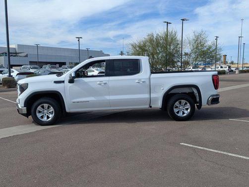 2024 GMC Sierra 1500 SLE